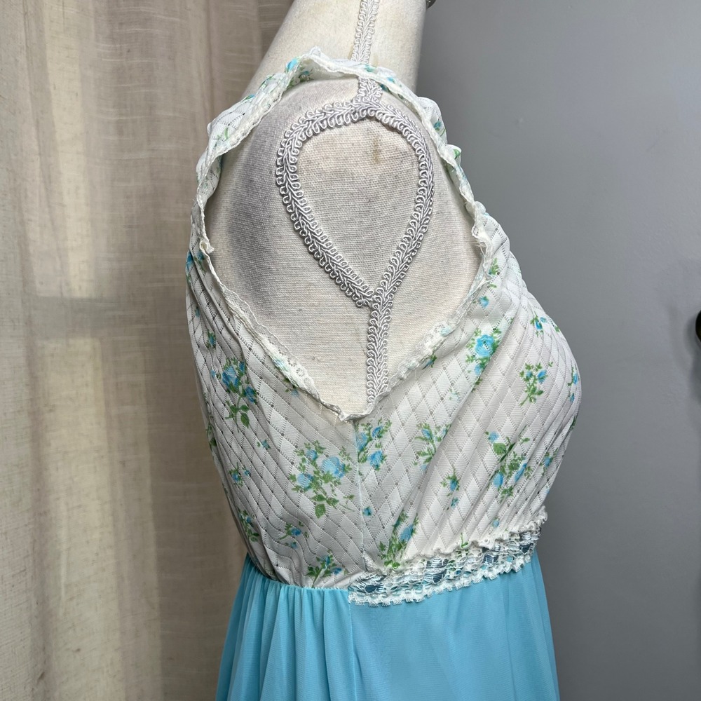 70s Vintage Beverly Floral Nightgown House Dress Powder Blue Women's Small - Picture 8 of 11